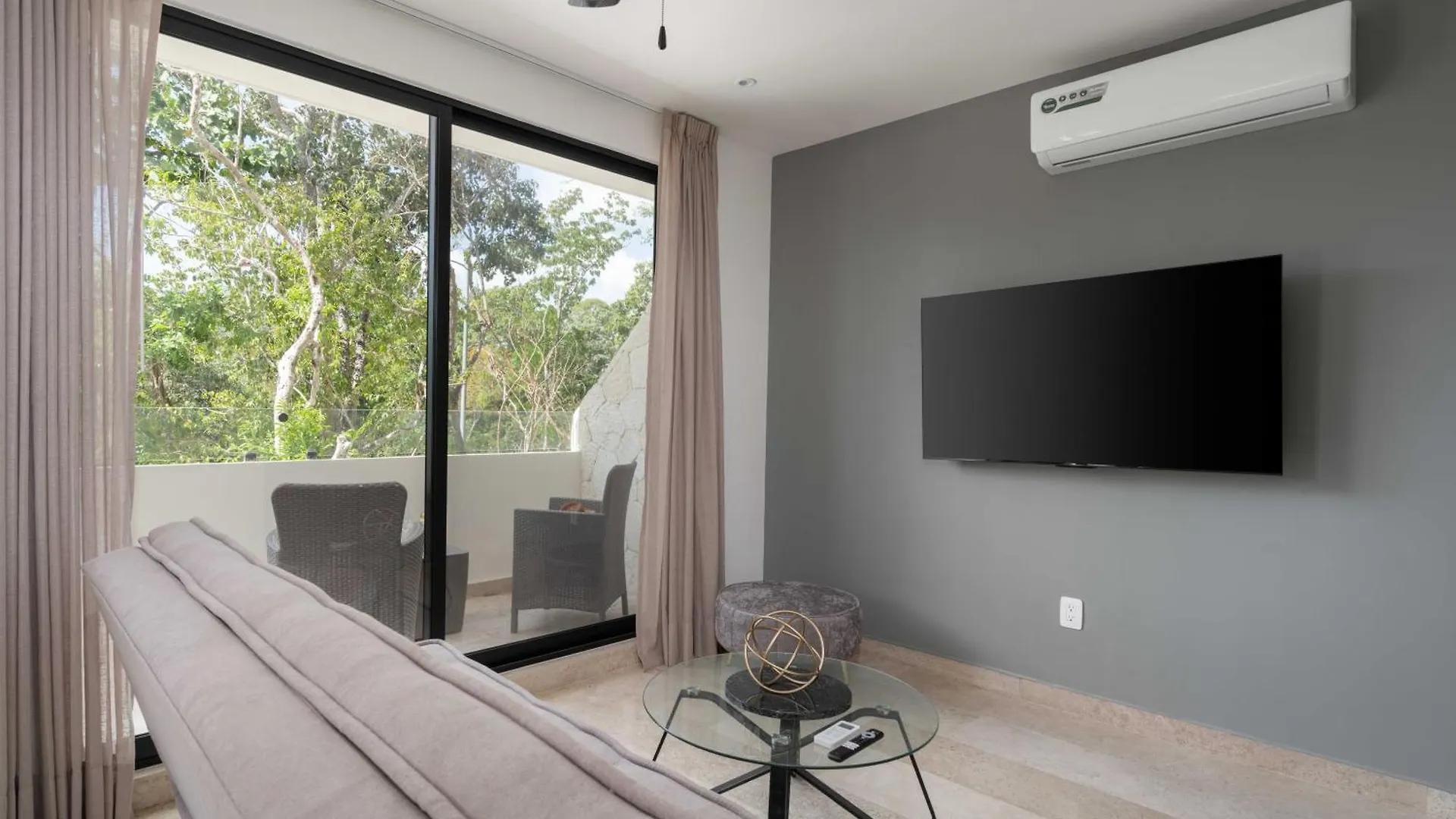 2Bd With Rooftop Pool Near Beach Tulum 0*,  Mexiko