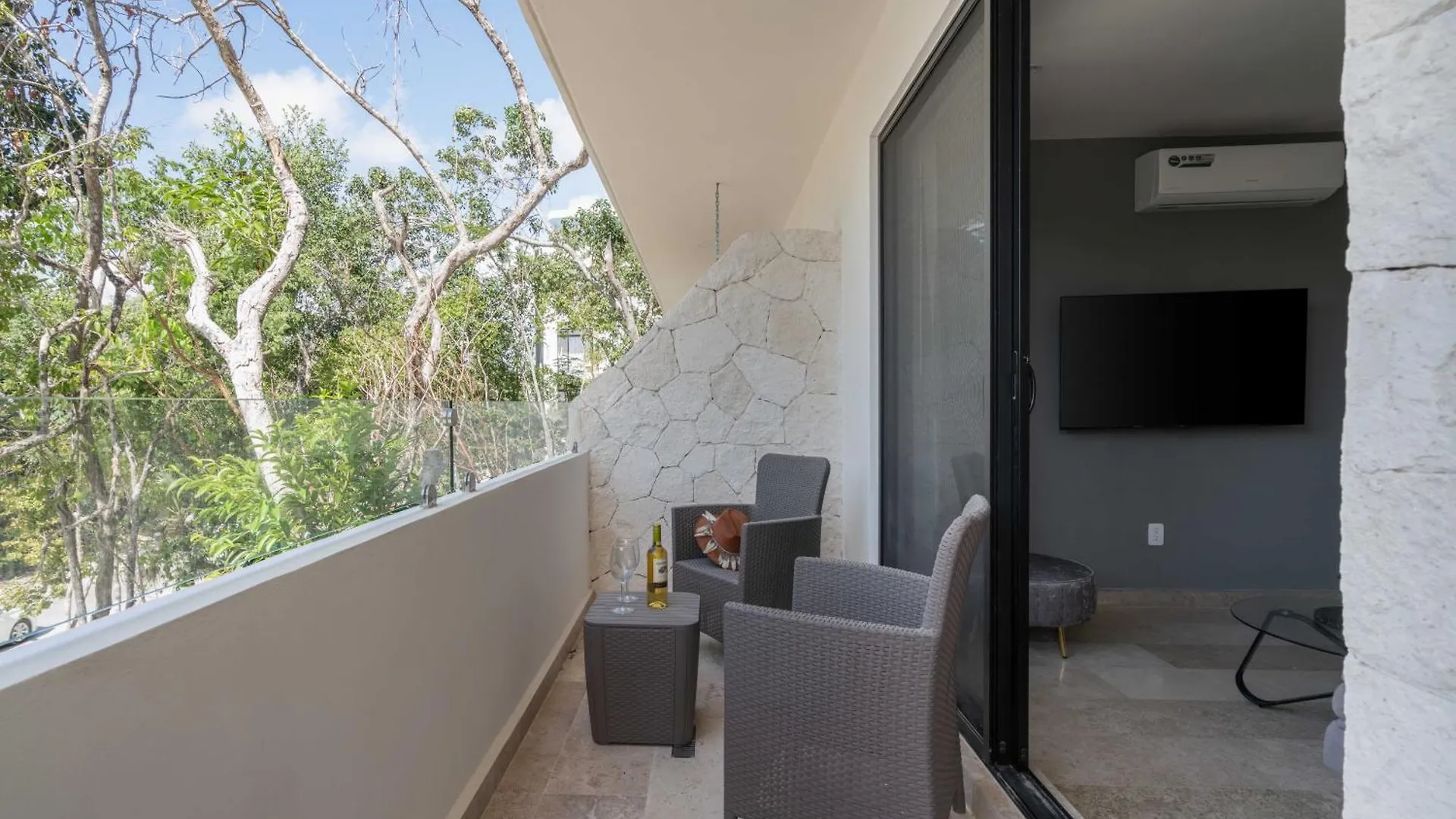 2Bd With Rooftop Pool Near Beach Tulum Semesterbostad